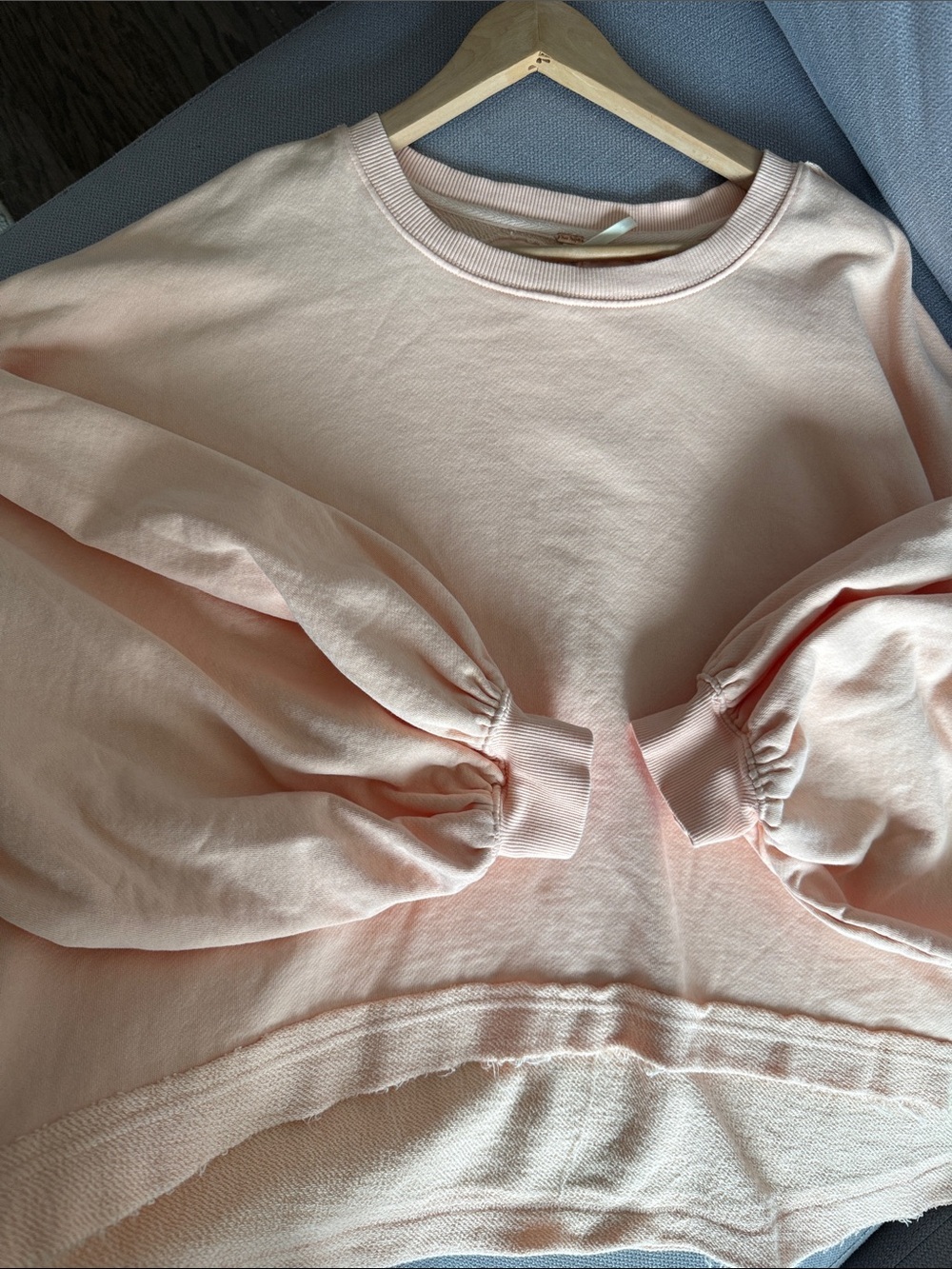 Free People Peach Oversized Raw-Hem Sweatshirt Size M - Picture 6 of 11